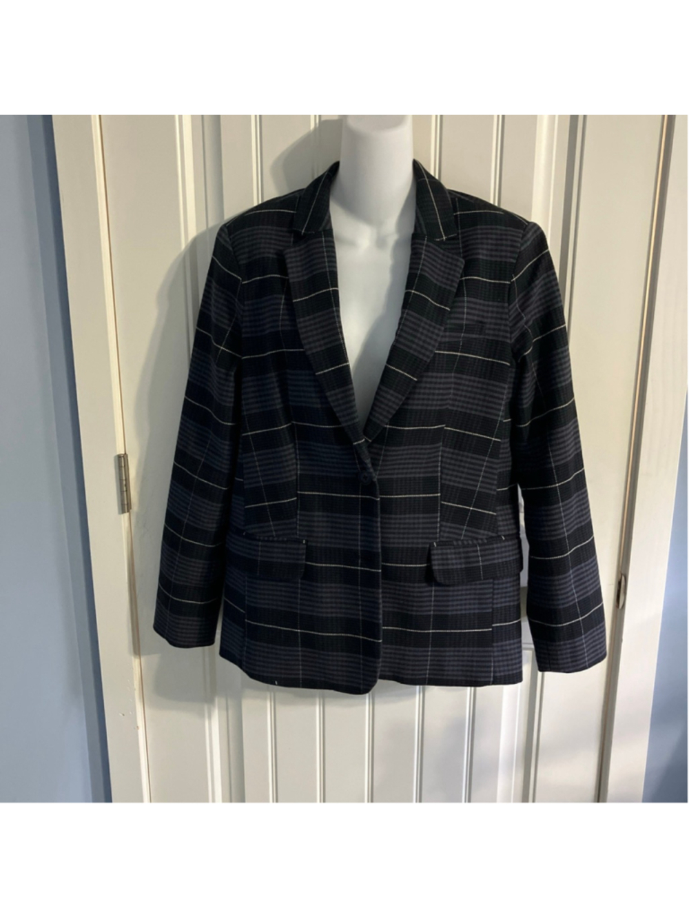 M Medium Free Assembly Women's Stretch Blazer Jacket Blue Black White Plaid